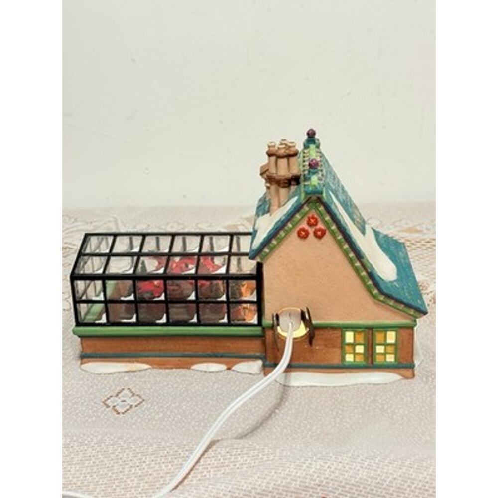 Dept 56 North Pole Series Mrs. Claus' Greenhouse Lighted Porcelain 1997-Read - Picture 10 of 16